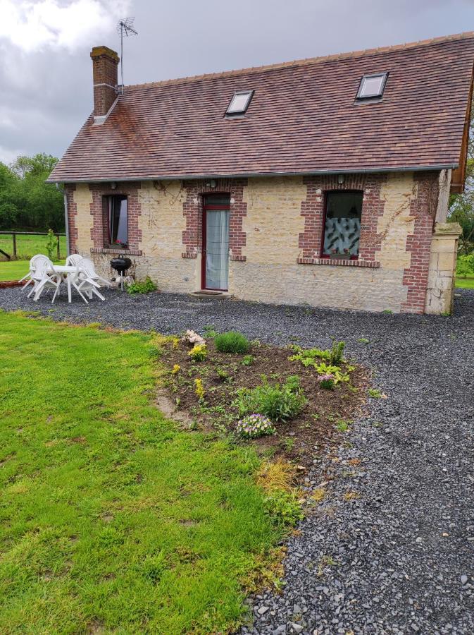 Le Gite Adore Bissieres Esterno foto